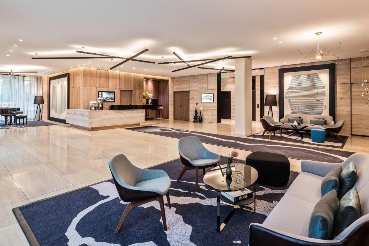 Le Meridien Гамбург Екстер'єр фото Lobby