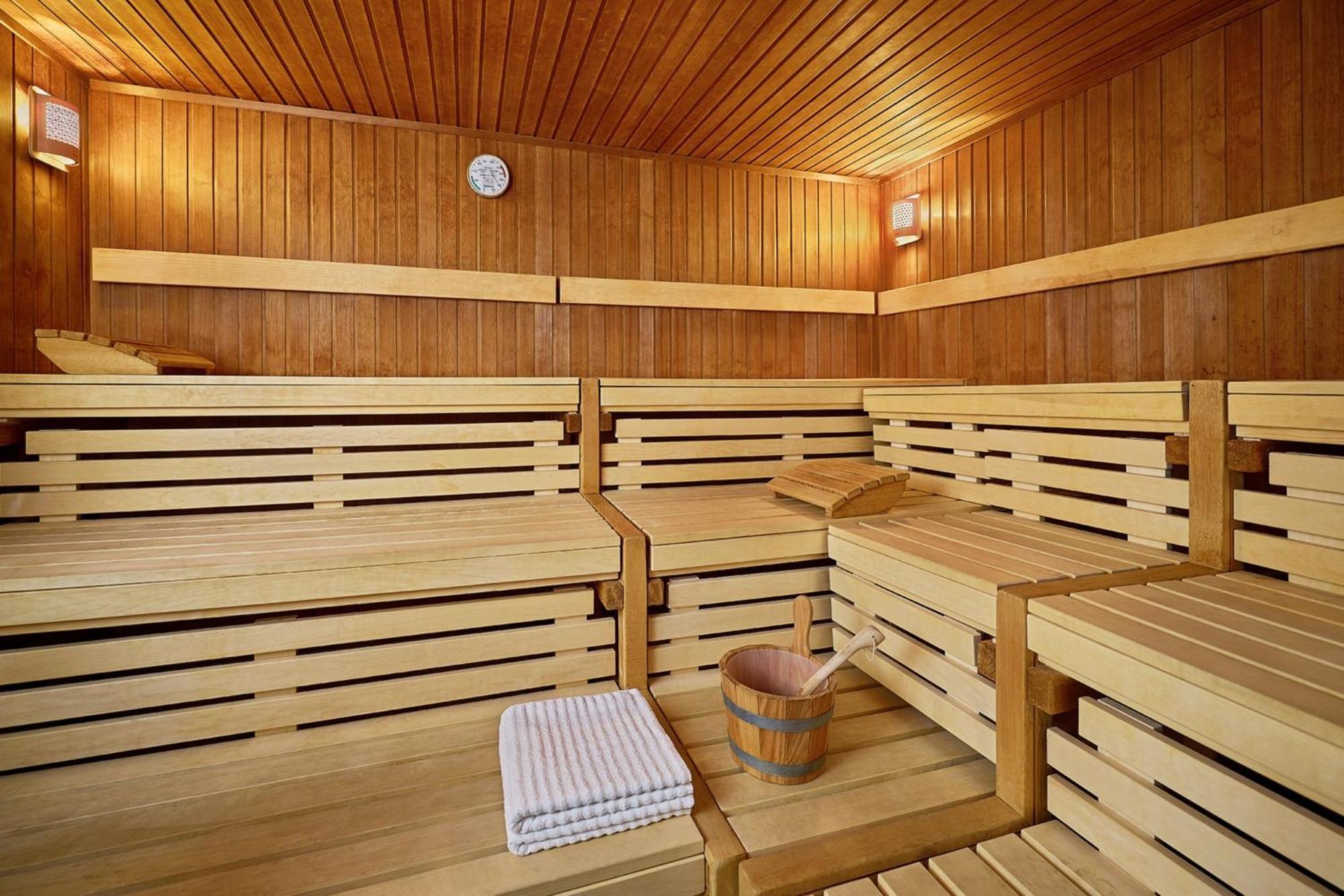 Le Meridien Гамбург Екстер'єр фото A Finnish sauna